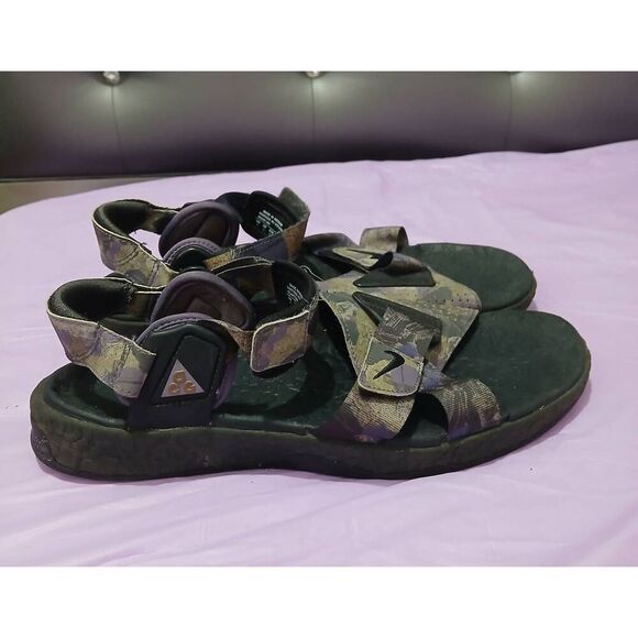 Nike ACG womens DESCHUTZ size 9 outdoor sandals gray and purple - Picture 1 of 7